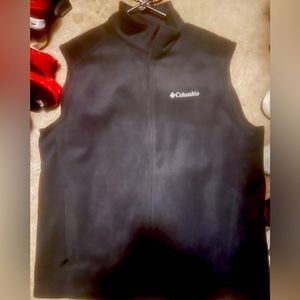 Columbia vest